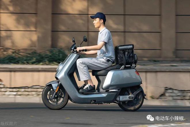 解决电动车半路没电，2种应急方法告诉你，没电也能骑10公里