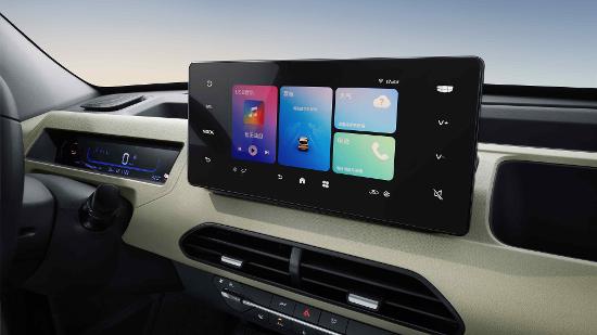 高速上爆胎了怎么救援_高速上胎爆了_高速上爆胎