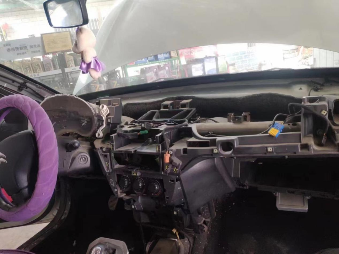 最近的汽车维修电话_维修最近汽车电话多少_24小时维修汽车电话