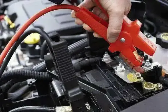 全国换新胎换备胎_换胎备胎要换吗_换备用胎流程